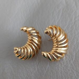 Elegant Gold-Tone Spiral Earrings